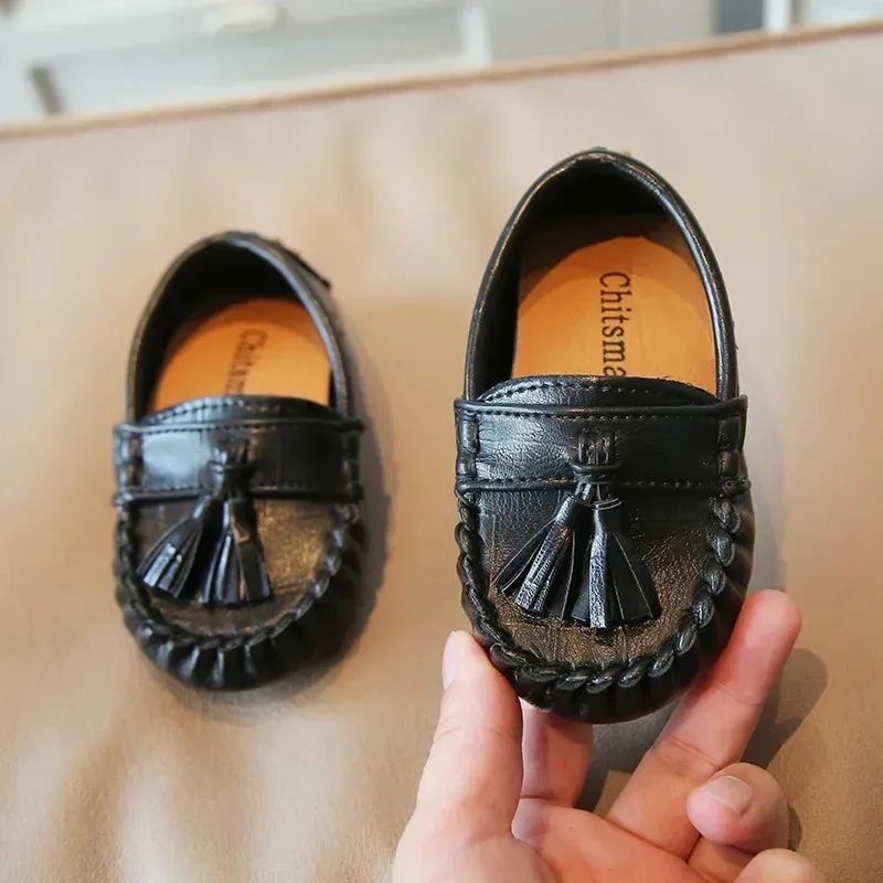 Children Moccasin Shoes Boys Flats Loafers Non-slip Tassels Kids Casual Leather Shoes Soft Slip-on Pleated Solid Color 2024 New