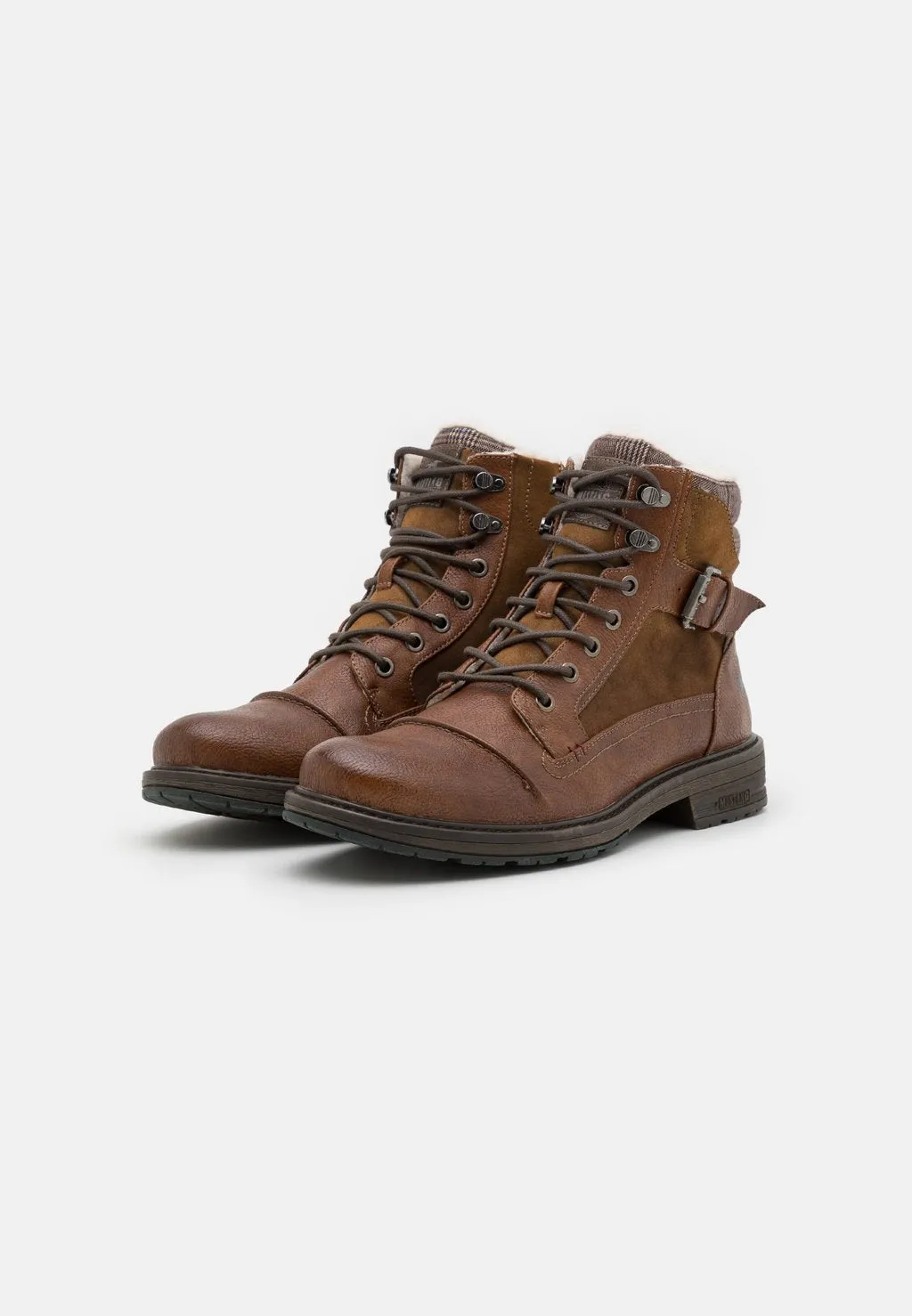 Mustang Lace Up Boots