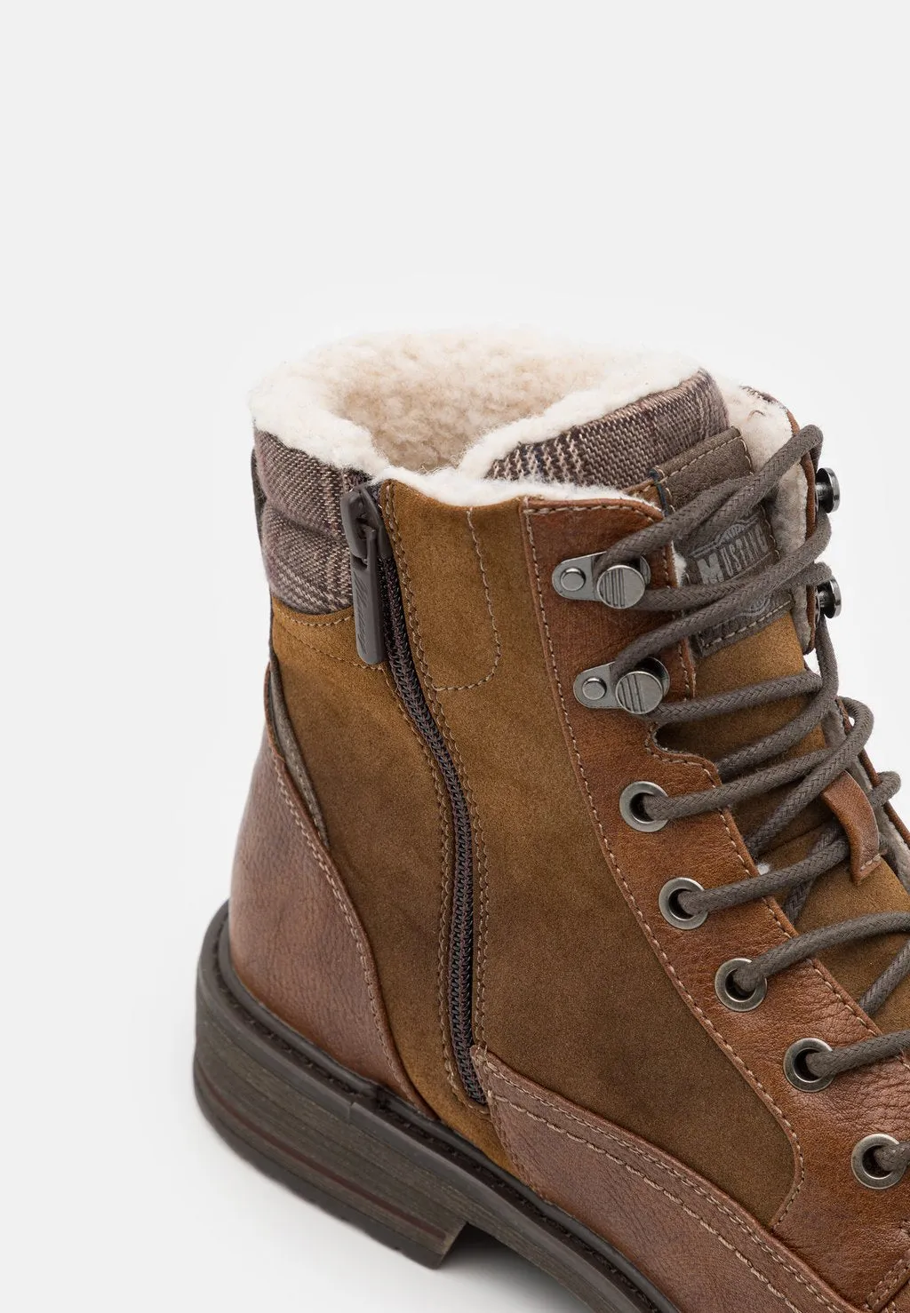 Mustang Lace Up Boots
